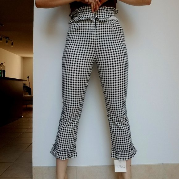 🌻 Gingham ruffle pants - Picture 2 of 12